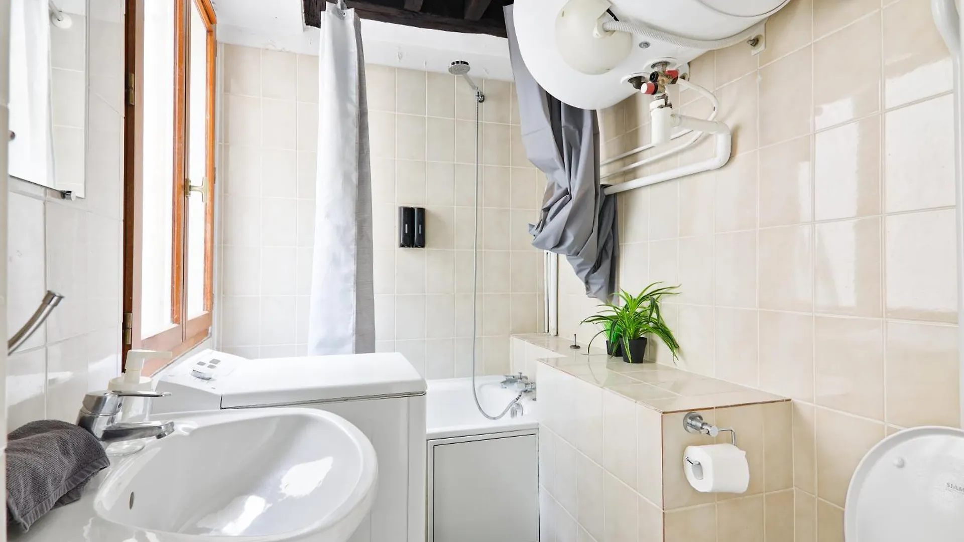Elegant Studio Appartement Quartier Ile Saint Louis Free Netflix Paris 0*,