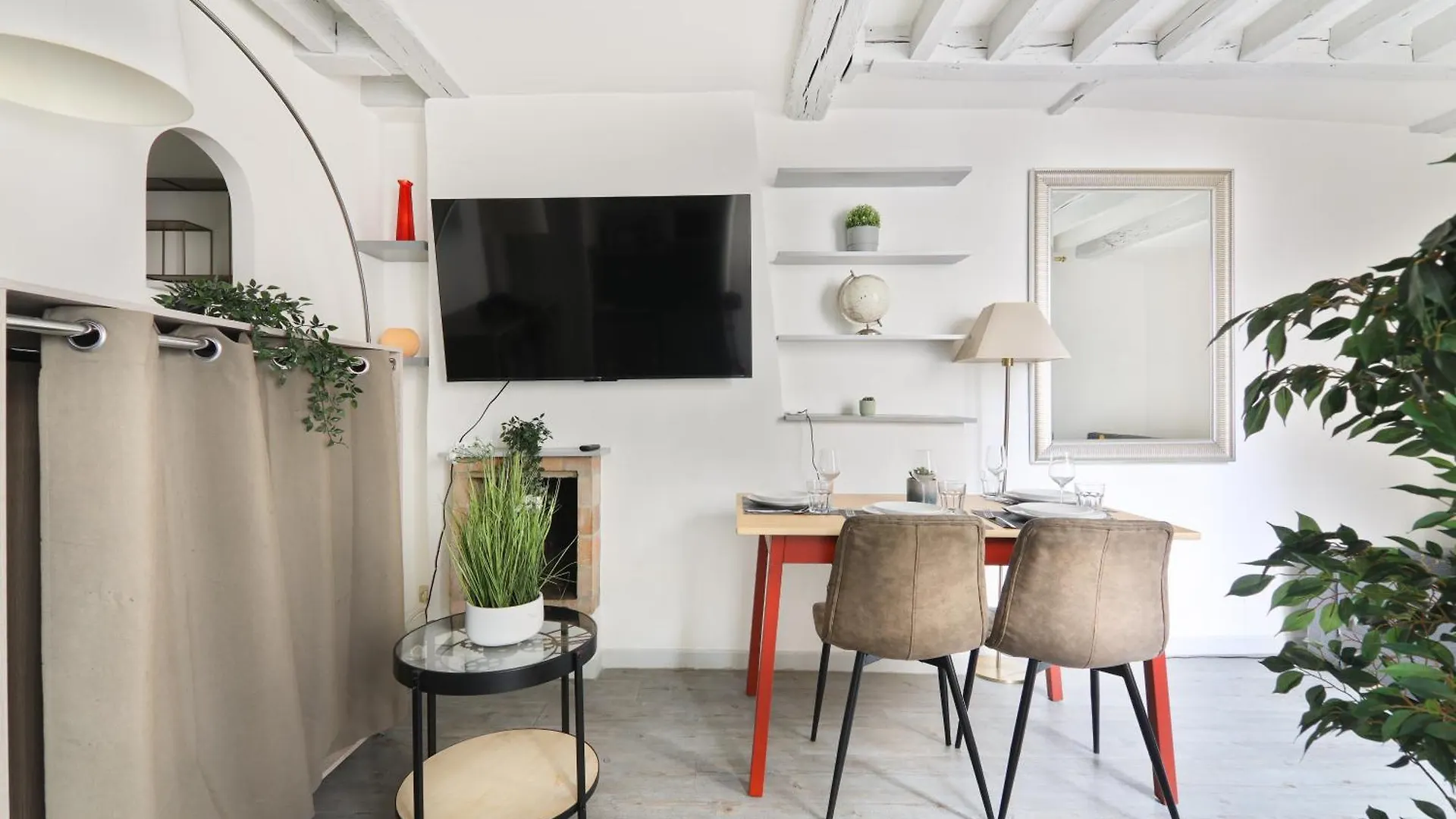 Lejlighed Elegant Studio Appartement Quartier Ile Saint Louis Free Netflix Paris